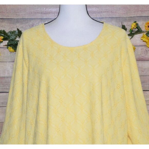 Chico's 4 US XXL 1X Butter Yellow Eyelet Blouse Top 3/4 Ruffle Sleeve Scoop Neck - Picture 2 of 12